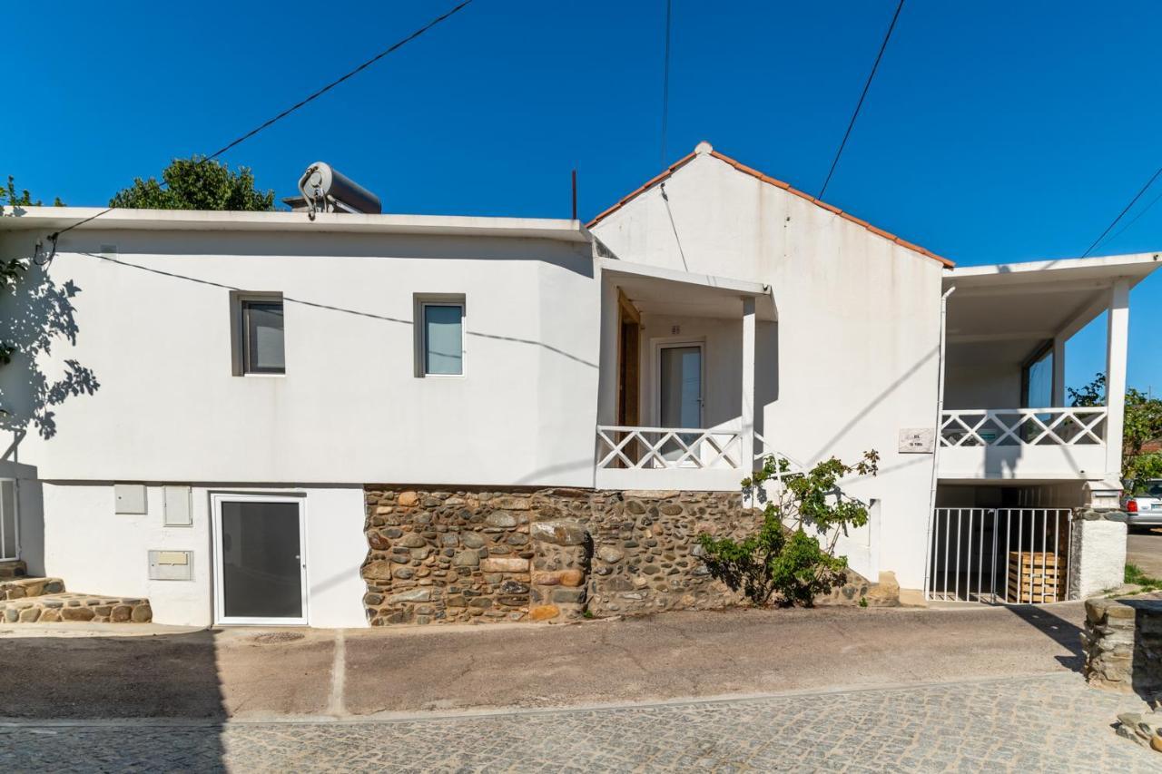 Casa Das Rosas - Roses House Миранда-ду-Корву Экстерьер фото